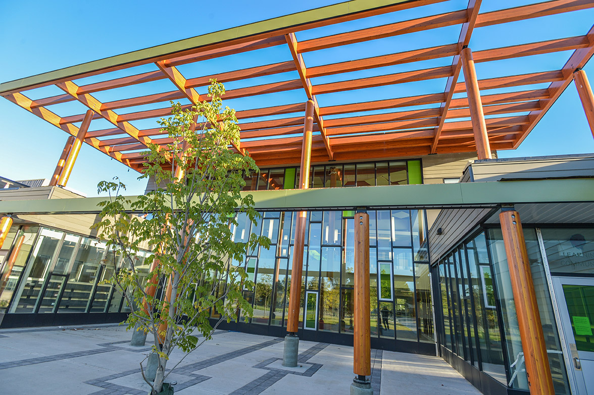 Douglas Park Elementary School BBK Regina Ltd.